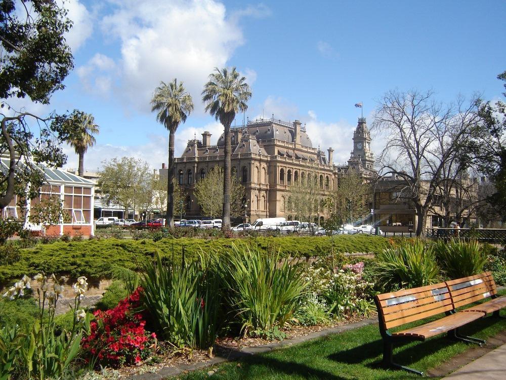 Western Crystal 4* Bendigo