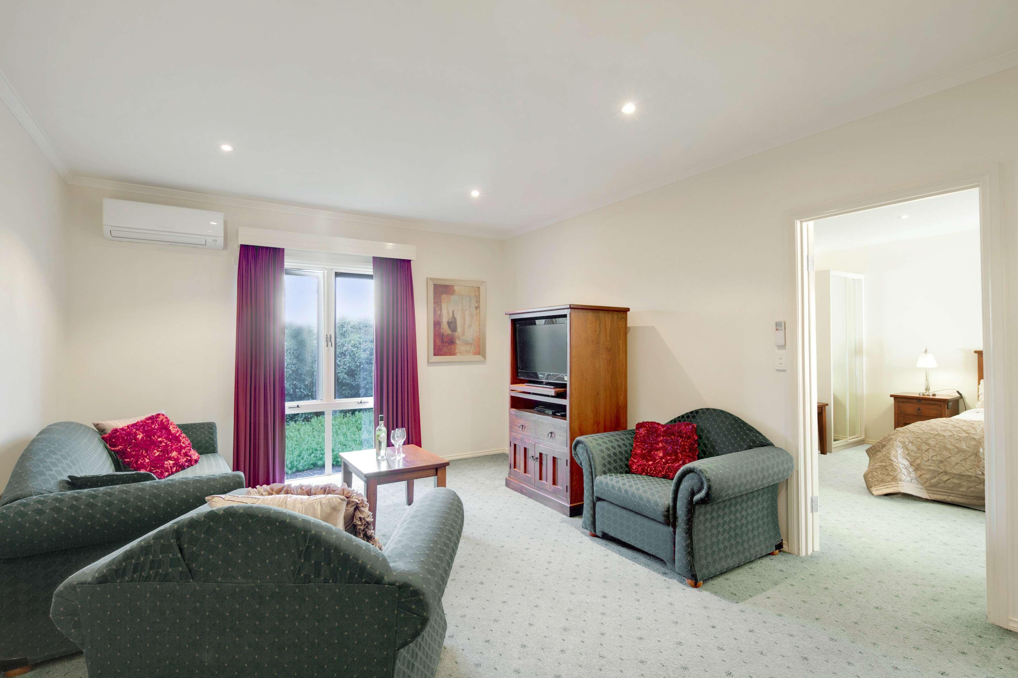 Western Crystal Motel 4*