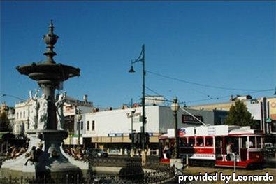 Western Crystal Motel 4*